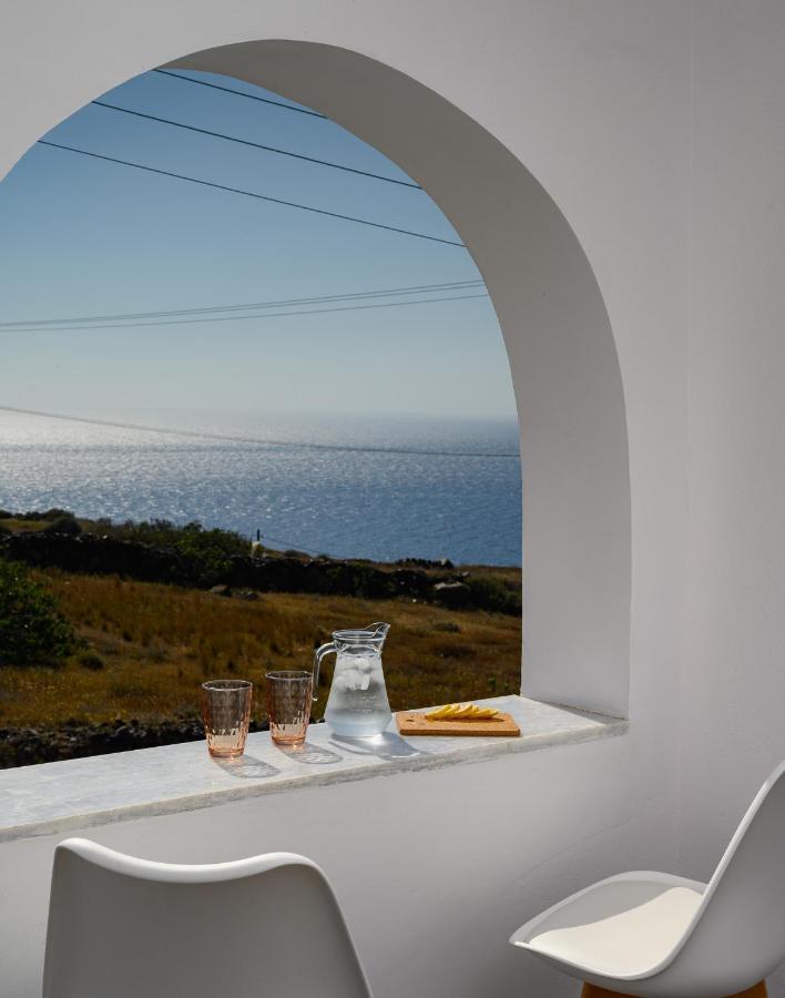 Thoe Oia Suites Exterior photo