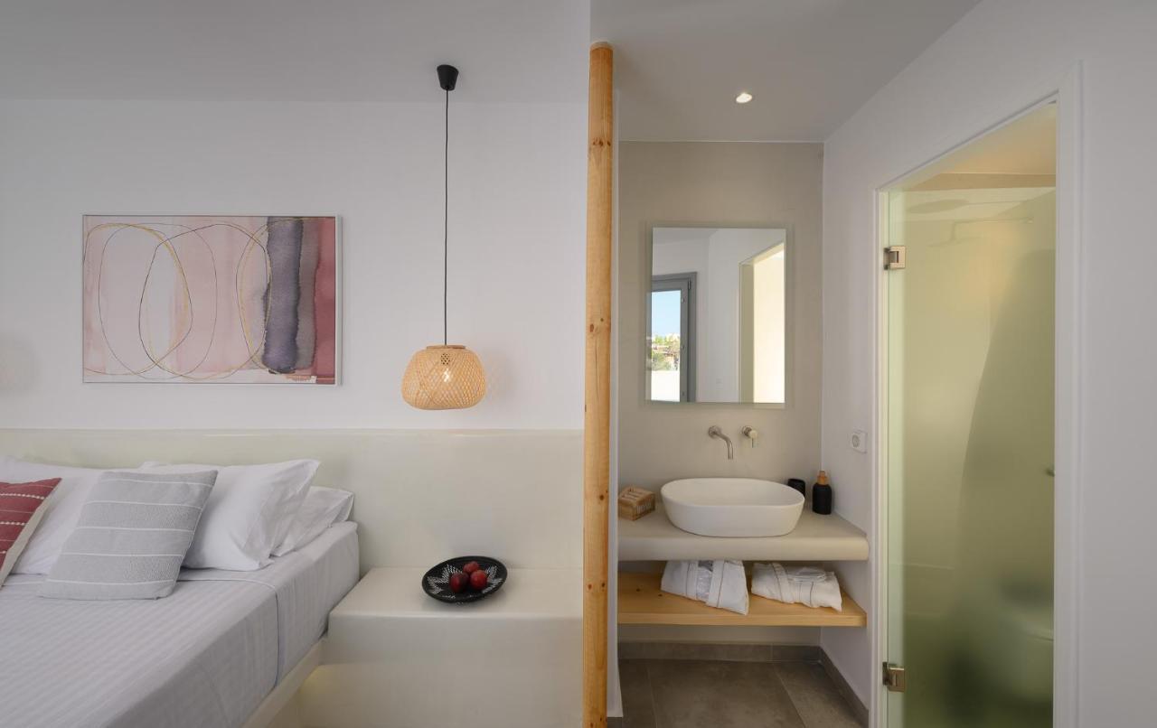 Thoe Oia Suites Exterior photo
