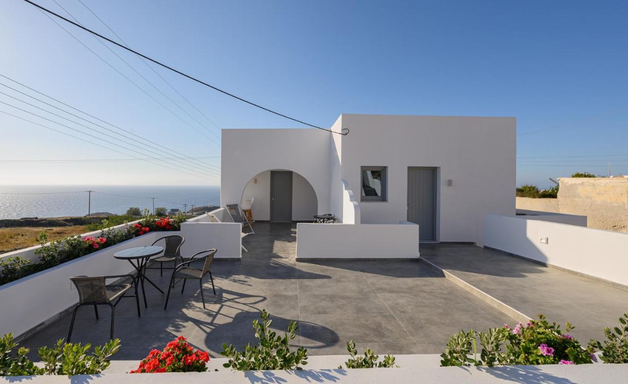 Thoe Oia Suites Exterior photo