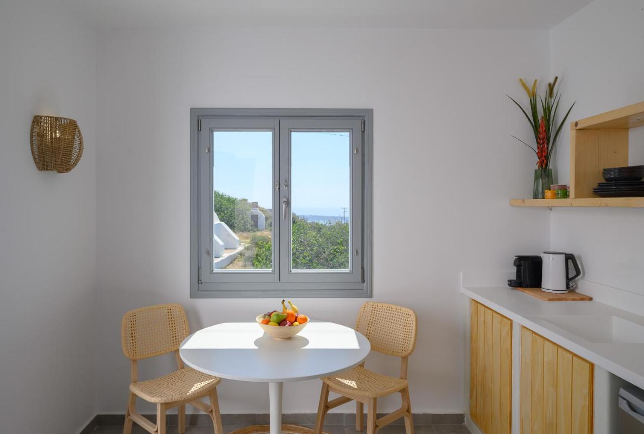Thoe Oia Suites Exterior photo