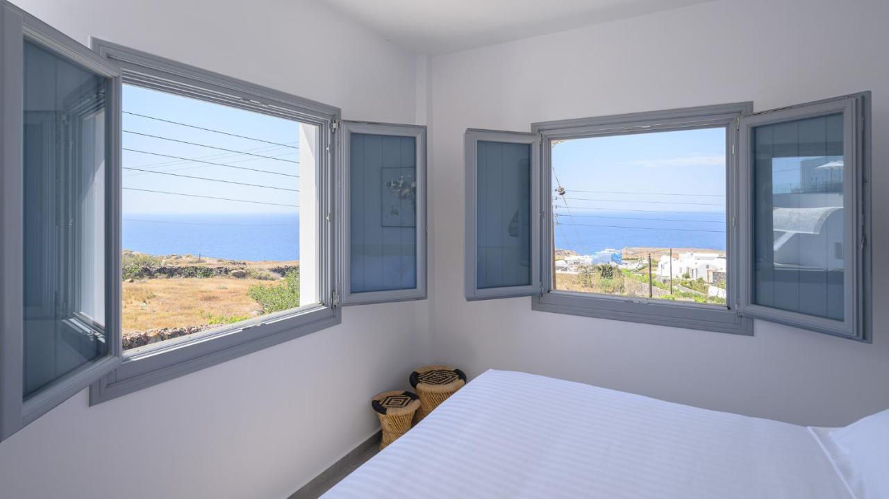 Thoe Oia Suites Exterior photo